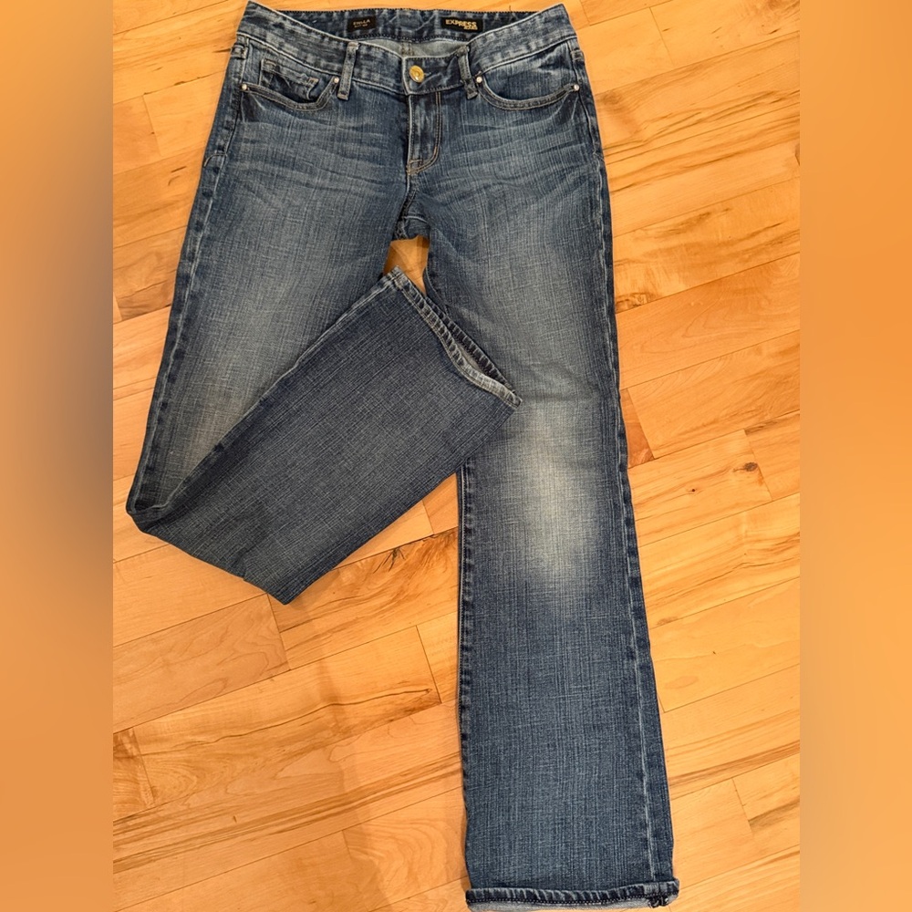 Express Stella Boot Leg Jeans with Embellished Pockets Size 4